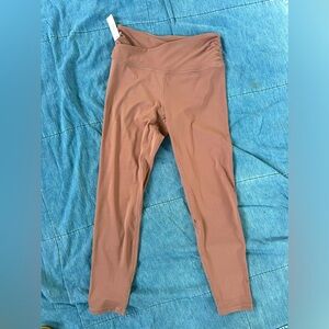 ODODOS leggings crossover high waisted size M SOFT COCOA BROWN TAUPE COLOR.